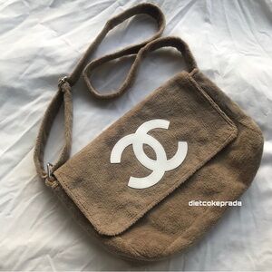LAST ONE ‼️ FIRM PRICE ⭐️ Authentic Chanel Terrycloth Makeup Bag